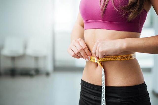 Результат схуднення на низьковуглецевій дієті, зберегти який можна завдяки поступовому виходу